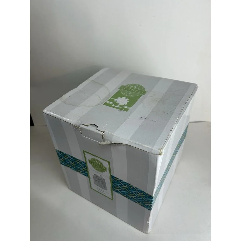 Scentsy Summer Sandcastle Warmer Retired Sand Sun Beach Ocean & Wax Bar NO Dish - Picture 8 of 8